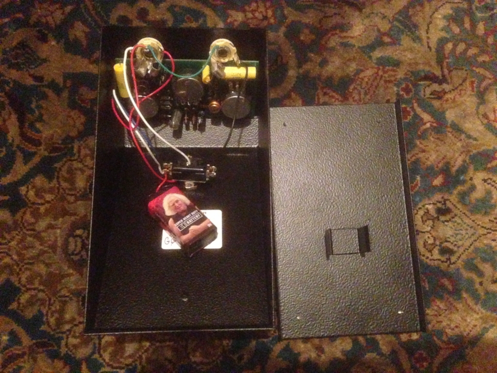 JEXT TELEZ DIZZY TONE GOLD FONT - FUZZ AROUND