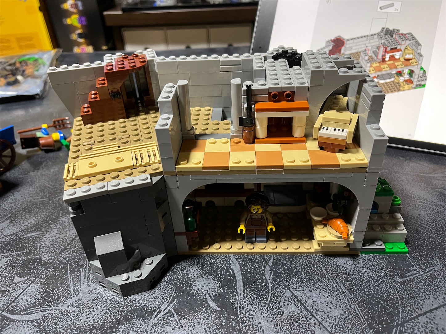 レゴ ライオン騎士の城 10305 ライオン騎士の城 10305 | LEGO® Icons |レゴ®ストア公式