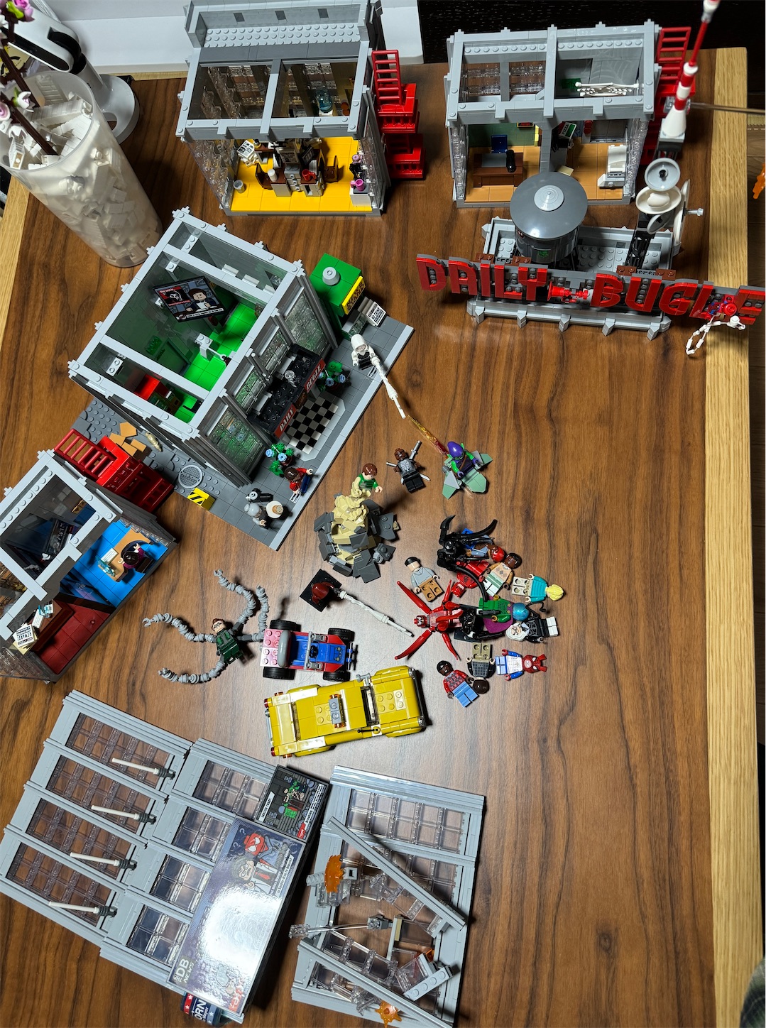 レゴ(LEGO) スーパー・ヒーローズ デイリー・ビューグル 76178 高さ