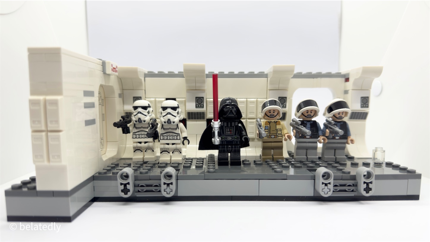 カッタンまり タンティヴ IV™の船内 75387 | スター・ウォーズ™ |レゴ®ストア