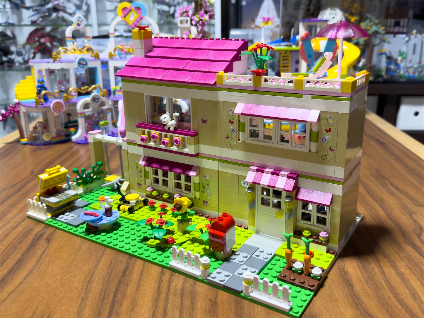 レゴ (LEGO) フレンズ ラブリーハウス 3315 2012年発売のセットです 
