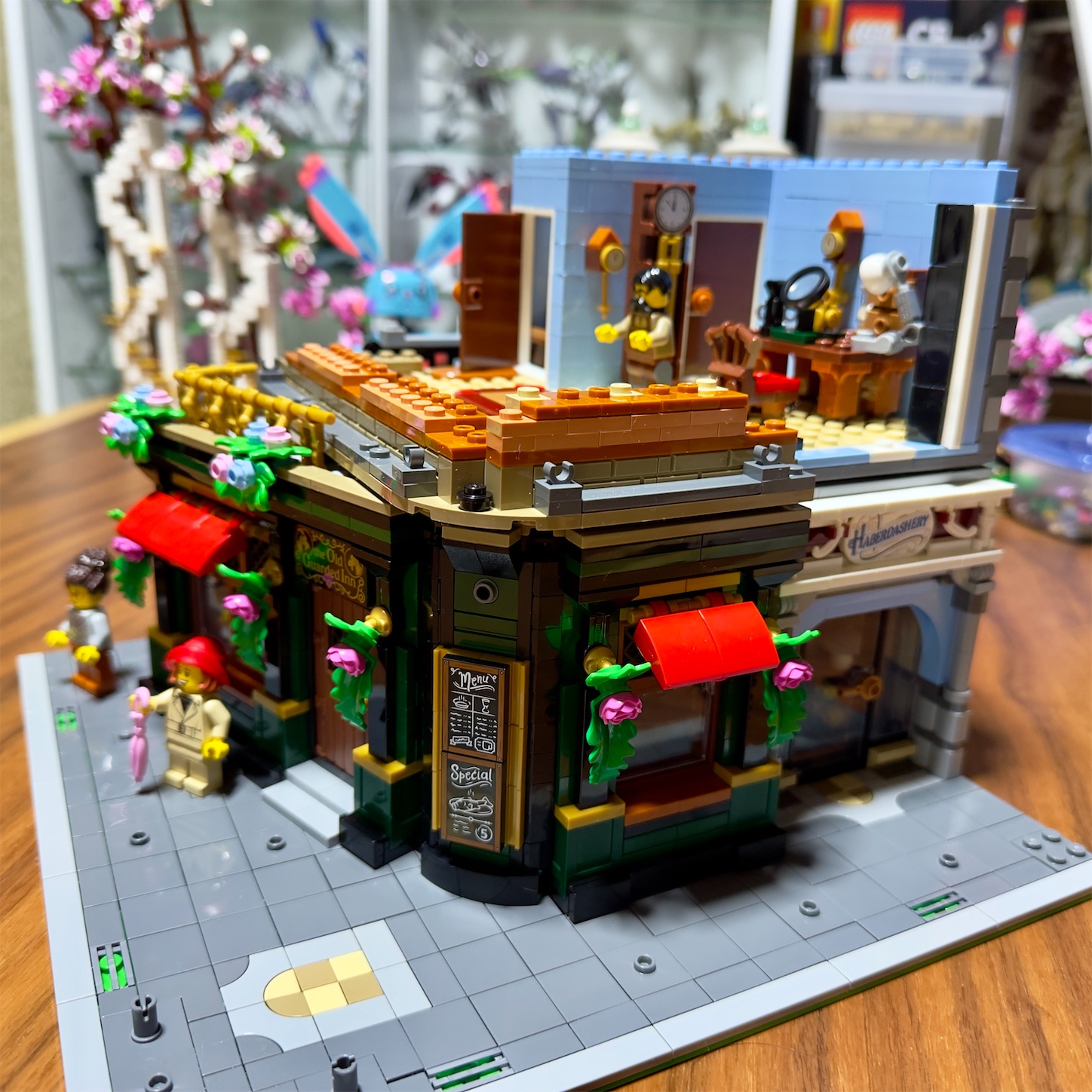 レゴ LEGO チューダー様式の街角 #10350 前半の記録 - イマサラ