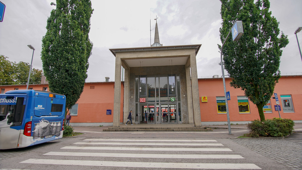 f:id:doukana:20180830120322j:plain f:id:doukana:20180830120322j:plain