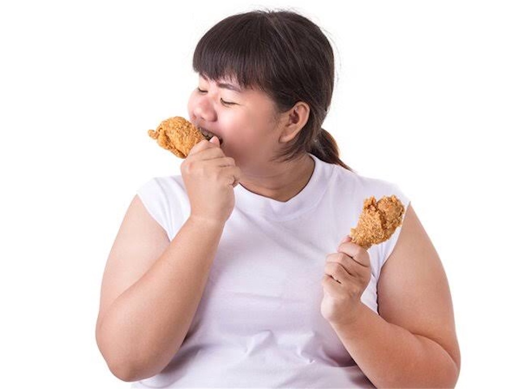 定期的に訪れるのドカ食いの正体とは 食べるダイエット