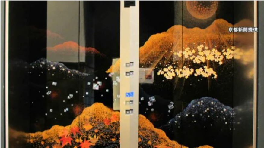 リニューアル工事が行われた京都市役所のエレベーター