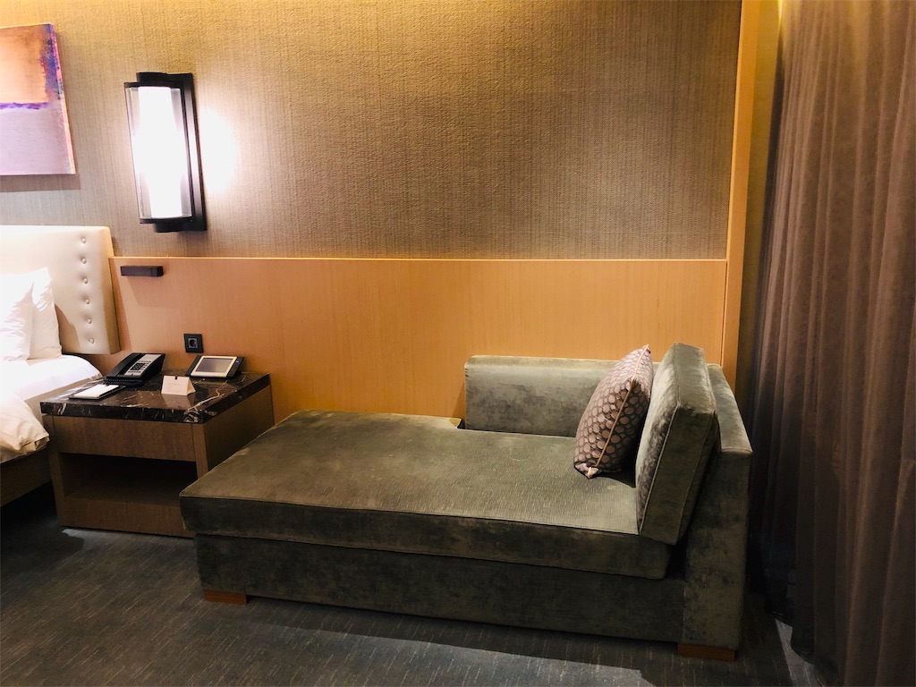 【宿泊記】 2019年04月 コンラッドソウル① お部屋の紹介(1 King Bed Premium River View) - 美味しいもの ...