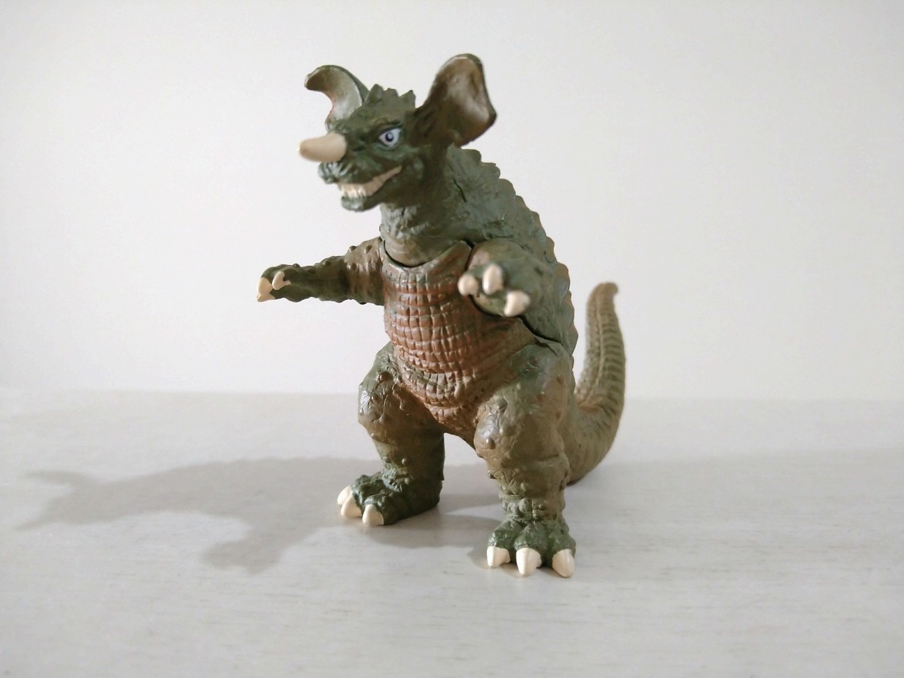 HGシリーズ ゴジラ5 バラゴン'65 - キャラクターグッズ研究所