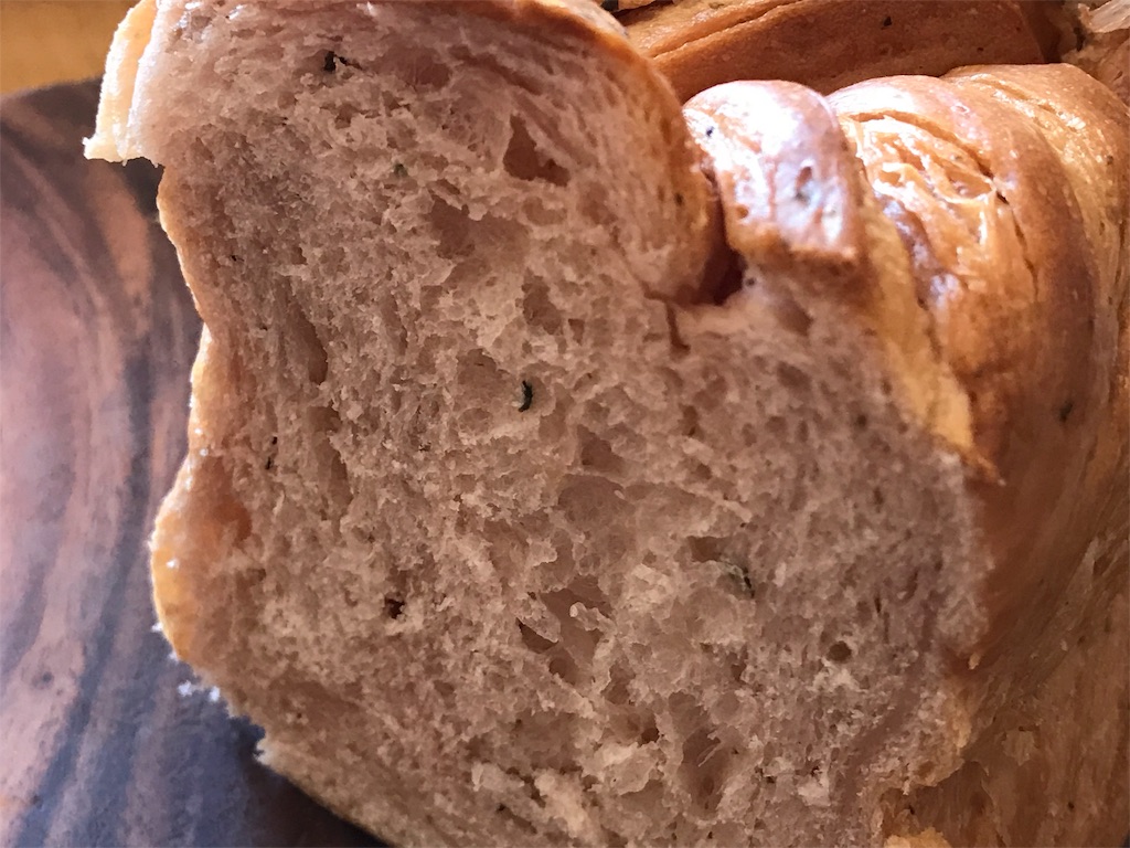 MIYABIパン　デニッシュパン期間限定のさくらデニッシュみやび