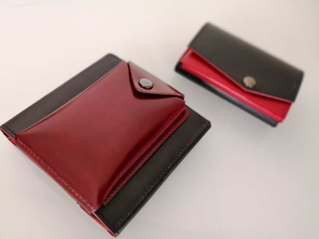 財布の効率化を求めアブラサス薄い財布と小さい財布に薄いカードケース