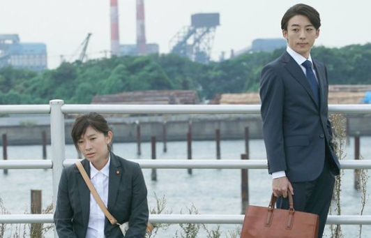 ドラマ 民衆の敵 第6話あらすじと視聴率6 5 智子 篠原涼子 が
