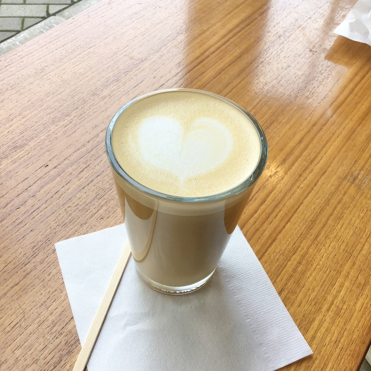 オーツミルクラテ