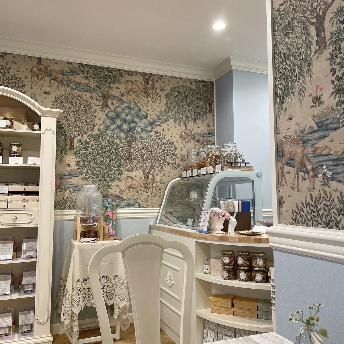Bardon Organic Cafe 銀座店店内