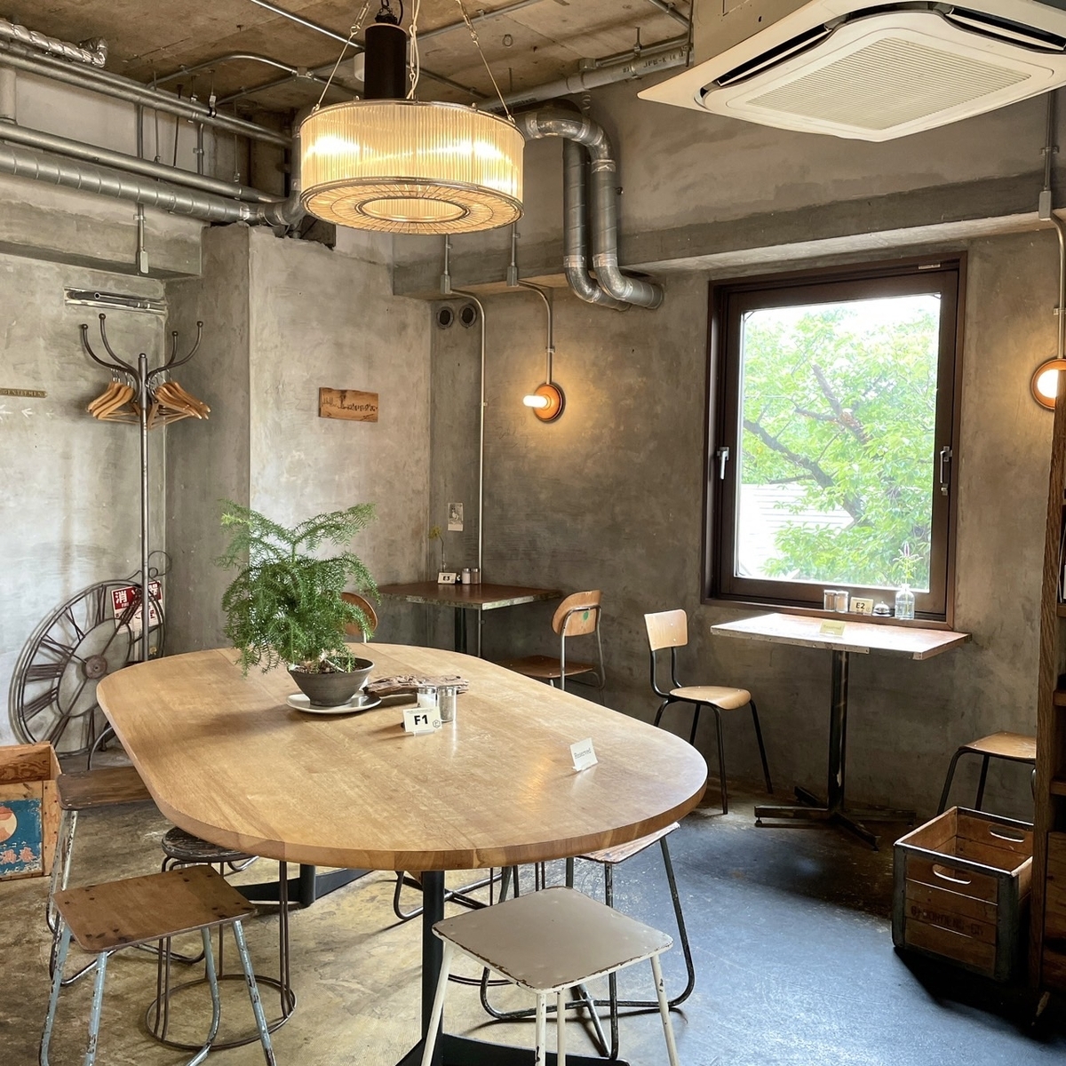 suke6diner店内2階