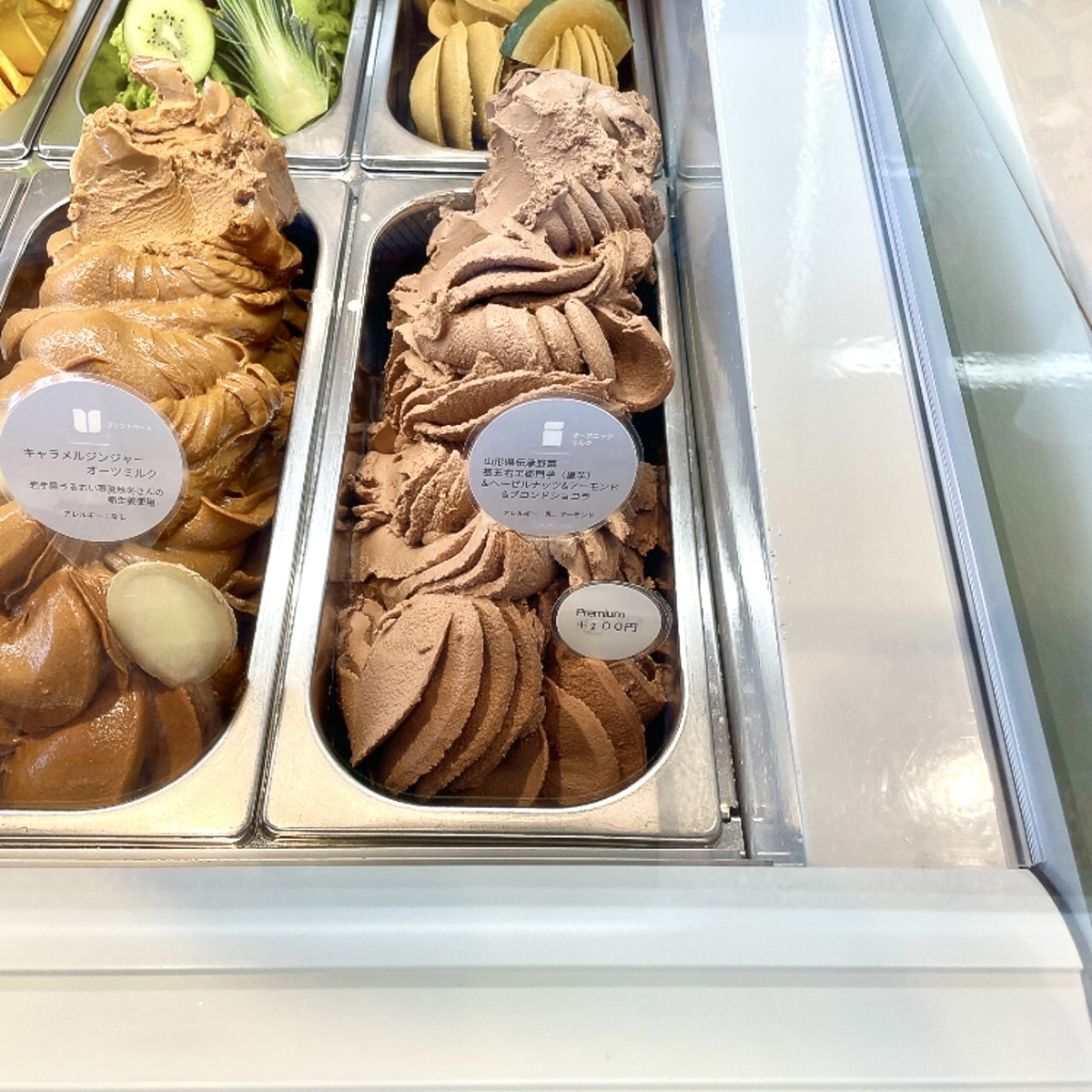 Eriko Osawa Earthly Gelatoのショーケース