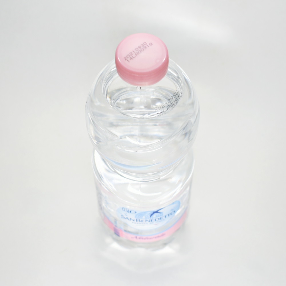 イタリアの中硬水 サンベネデット ナチュラルミネラルウォーター のココが不安 実飲レビュー ソフトドリンクの鉄人