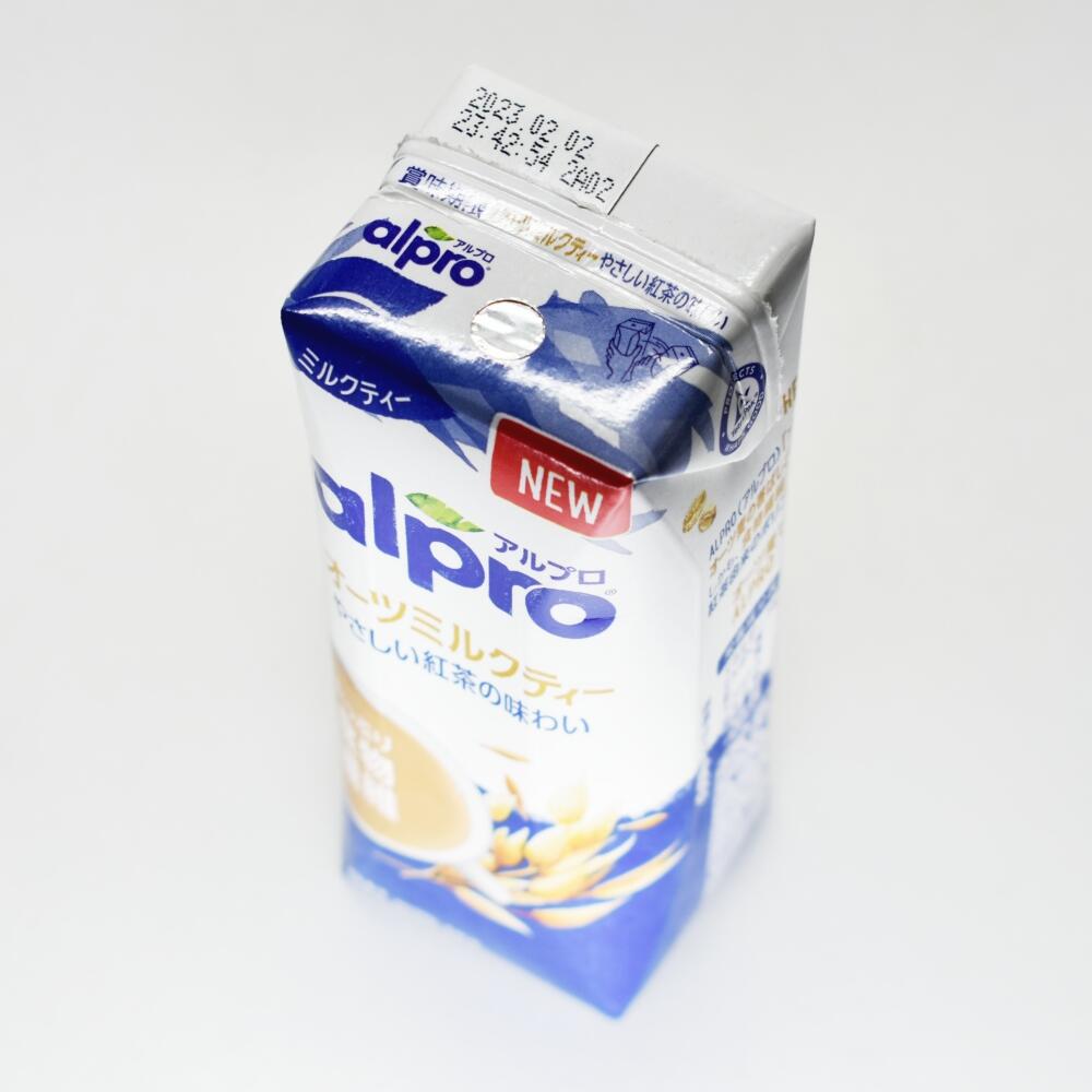 ALPRO（アルプロ）オーツミルクティー,容器上部