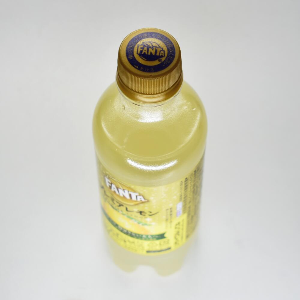 ファンタ プレミアレモンのペットボトルキャップ