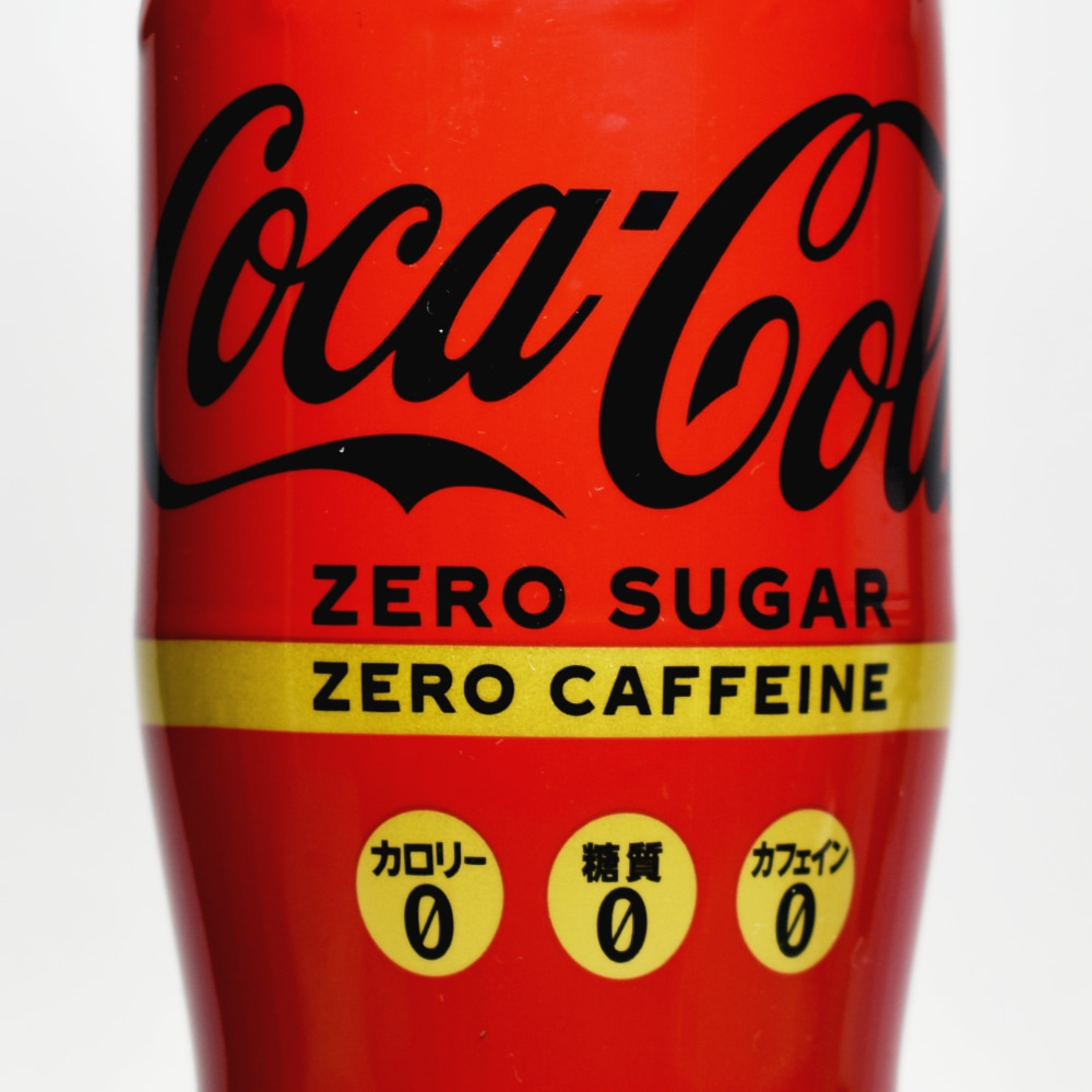 コカ・コーラ ゼロカフェイン,パッケージデザイン,ペットボトルラベル