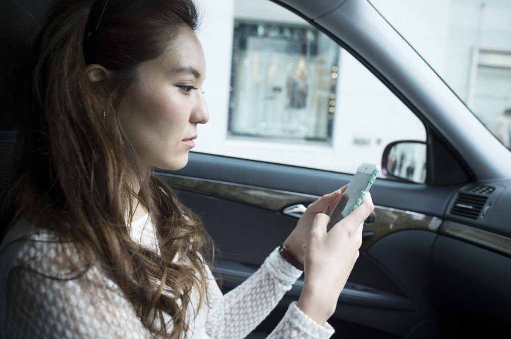 3　スマホをいじってばかりいる