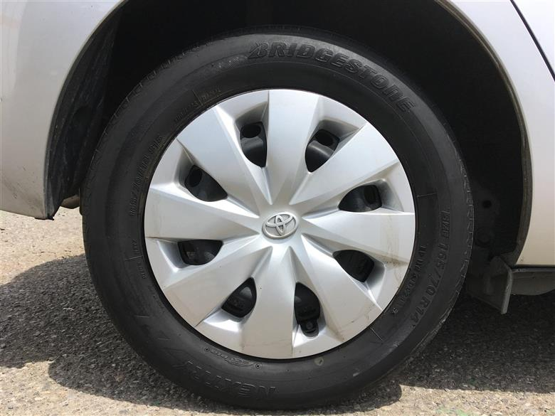 水洗い不要 サラダ油でクルマのホイール掃除ができちゃう クルマのわからないことぜんぶ 車初心者のための基礎知識 Norico ノリコ