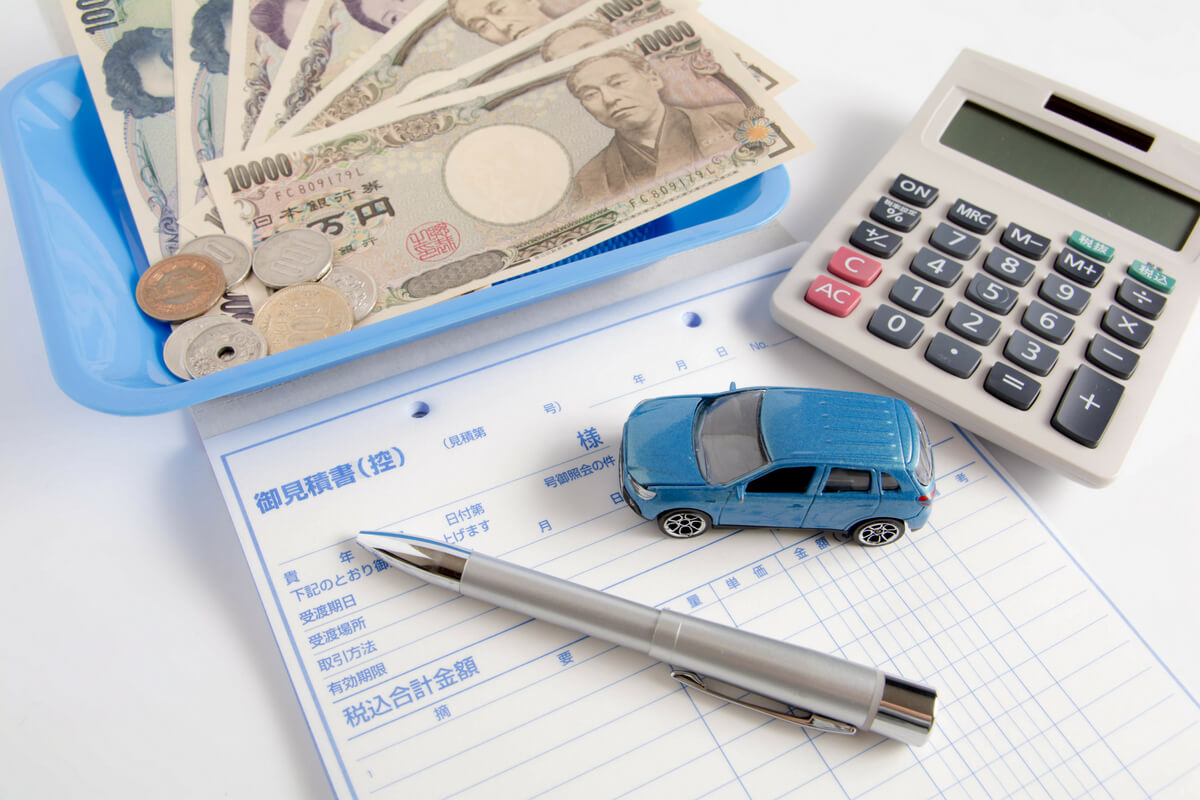 値引きのテクニック③　ライバル車種の見積もりを複数依頼する