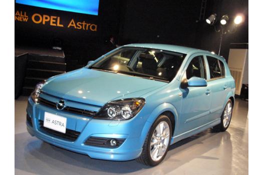 オペル アストラ - 新車情報の車ニュースを配信中 - 中古車のガリバー