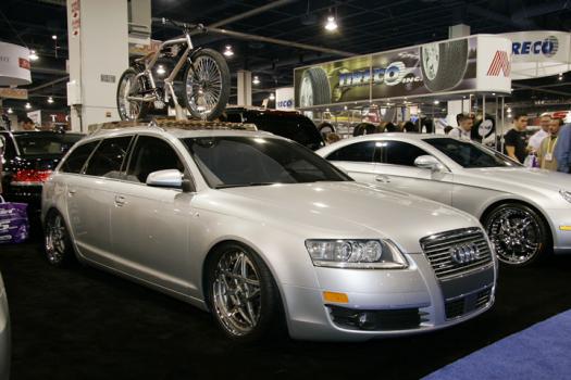 Audi 気取ろ A4 Avant 02 ルーフキャリア付き！！シルバー
