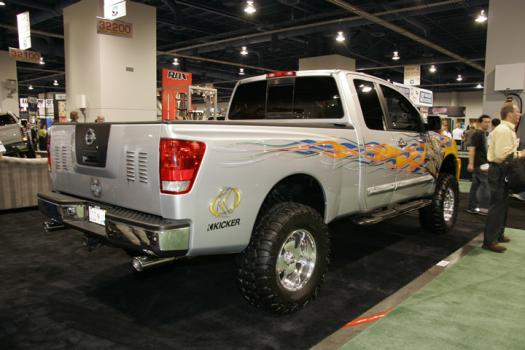 日産 タイタン＠SEMAショーphotoレポート