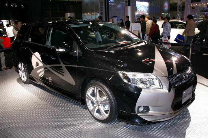 速報】東京オートサロン2007：トヨタ カローラフィールダーとキムタク