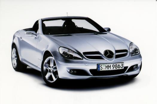 メルセデス・ベンツ SLKクラスに追加モデル登場 - 新車情報の車
