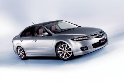 マツダ アテンザ に100万台突破記念特別仕様車登場!