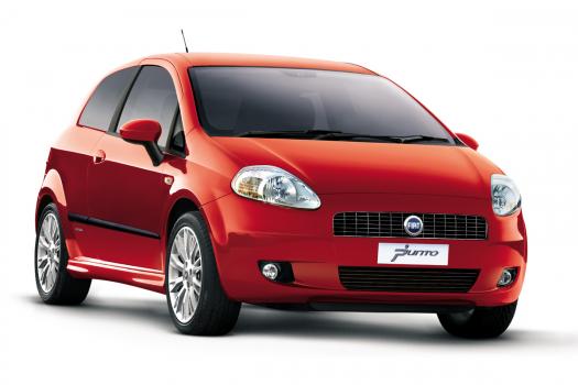 フィアットの新型コンパクト「グランデプント」