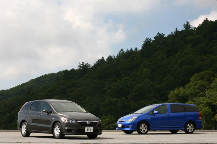 Mクラスミニバン対決