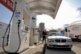 水素自動車「BMW Hydrogen 7」を世界で初めて市場導入!!