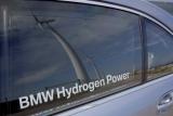 水素自動車「BMW Hydrogen 7」を世界で初めて市場導入!!