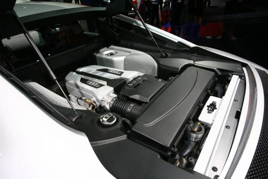 【速報】 アウディ R8 〜パリモーターショー2006〜 