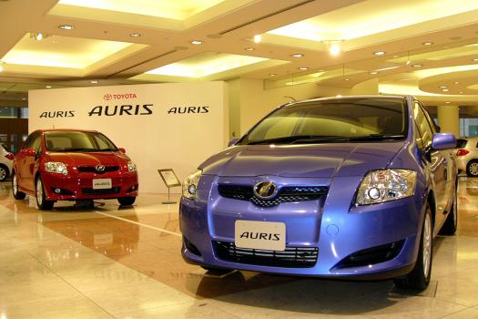 トヨタ 新型車 「オーリス」