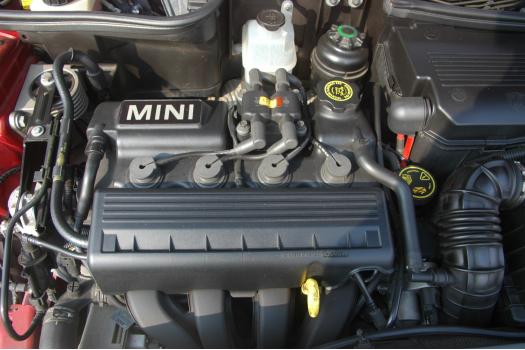 『ツボ』な輸入車を徹底研究！ 第ニ回は「ＭＩＮＩ」だ！