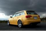アウディ RS4 リヤ