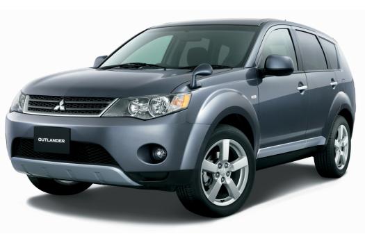 三菱 アウトランダー