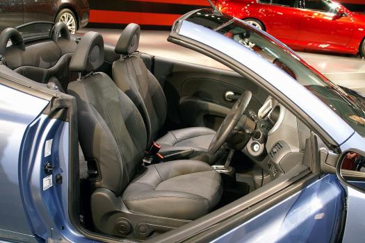 【オートサロン2007】今夏日本デビュー！ 日産マイクラC＋C(マーチC＋C)　インテリア