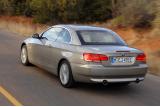 BMW 新型 ３シリーズ カブリオレ／走り（リヤビュー：オープン）