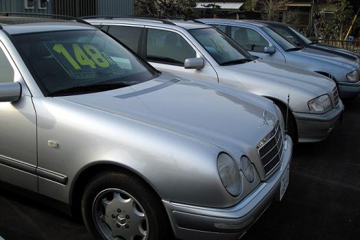 今ならお買い得な価格で中古車が買える！