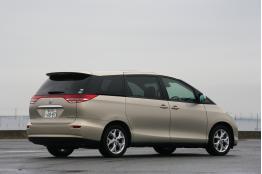 トヨタ エスティマ