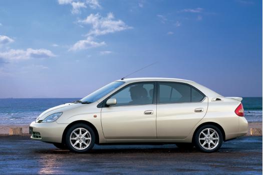 トヨタ「プリウス」(初代)