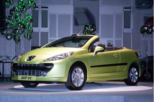 【プジョー ２０７ 新車情報】新型 プジョー２０７　207CC エクステリア