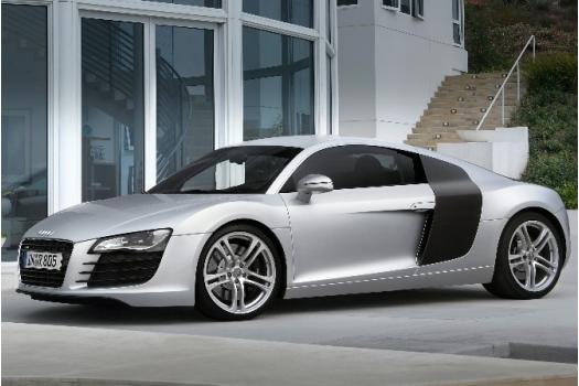新型「アウディR8」