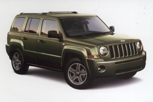 クライスラー「ジープ・パトリオット」