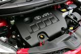 新型イスト１８０Ｇ　エンシンルーム