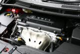 トヨタ 新型「マークX ジオ」 2.4リッターエンジン